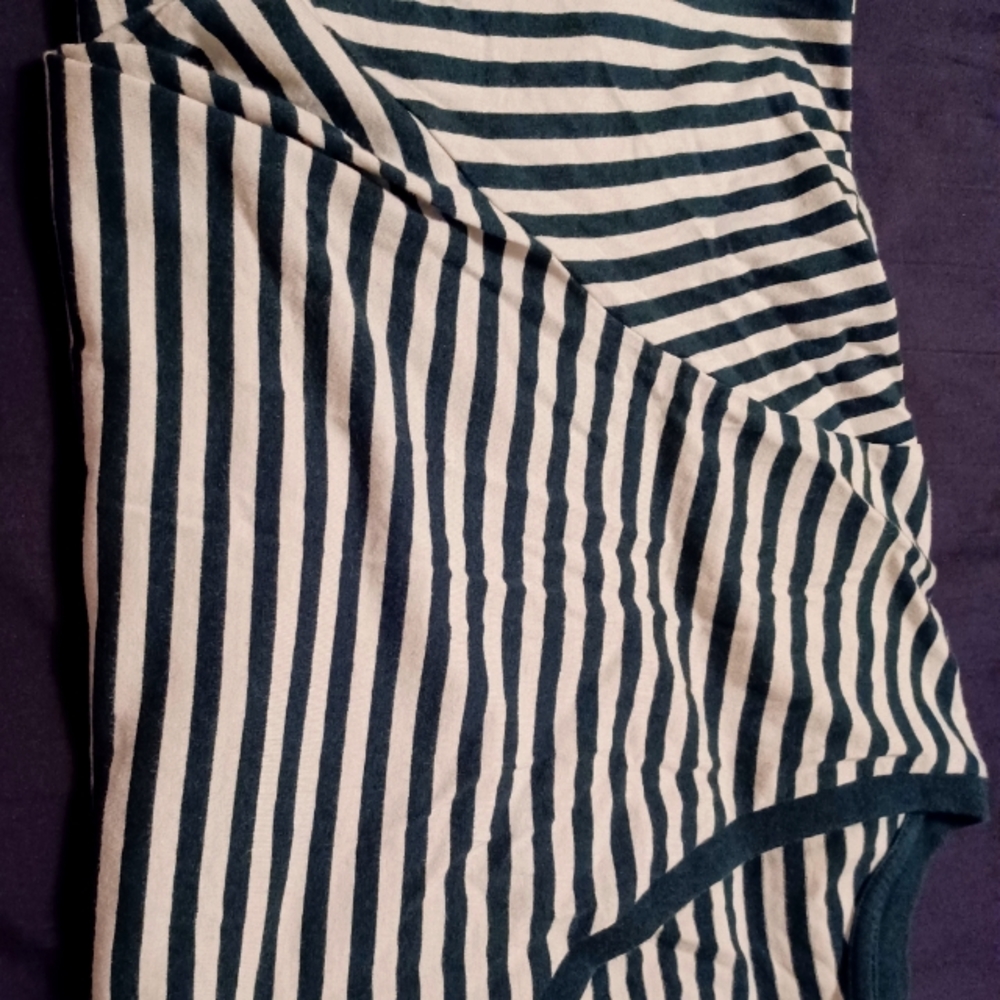 Universal standard 2X green striped top